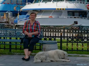 Istanbul_Autorin_Nadin_Arts_im_Yachthafen_PG928826